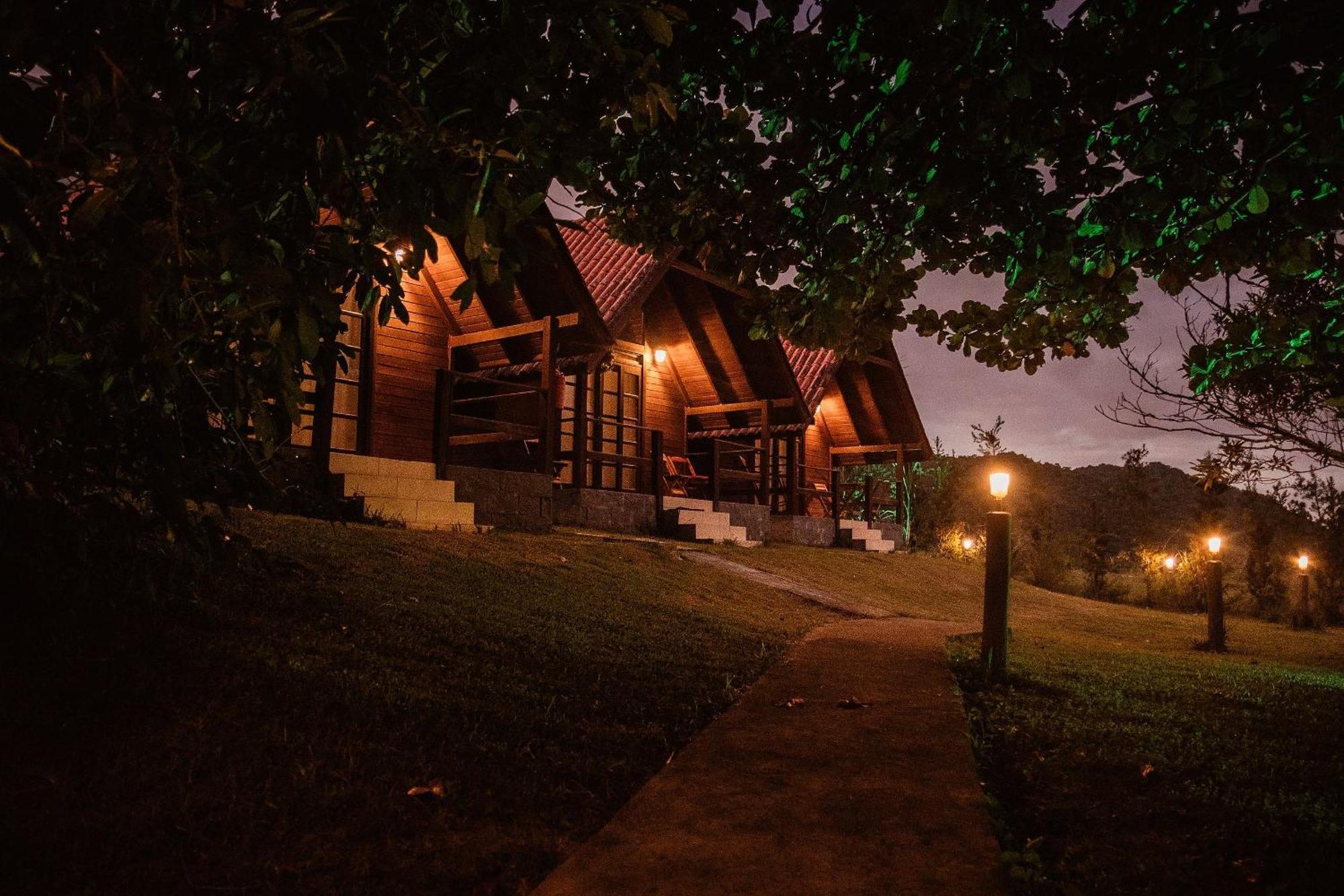Pousada Sestrem - Sao Joao Batista - Sc Exteriör bild